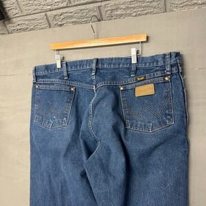 Wrangler Jeans A203 4020 Blue Denim Straight Leg Mens Size 42x32